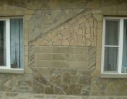 Фасад из камня